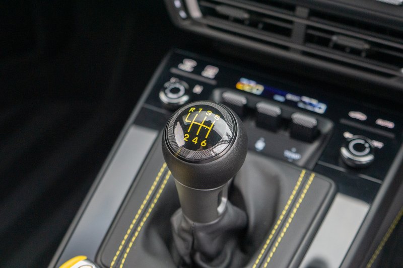 Porsche 911 992 GT3 Touring - U1737