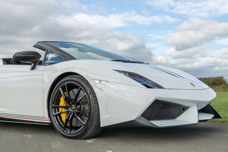 Lamborghini Gallardo Lp 570-4 Spyder Performante - U1739
