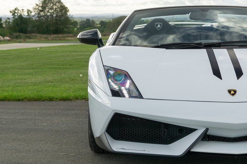 Lamborghini Gallardo Lp 570-4 Spyder Performante - U1739