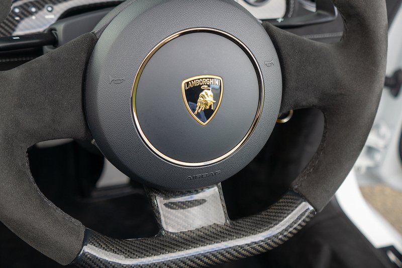 Lamborghini Gallardo Lp 570-4 Spyder Performante - U1739