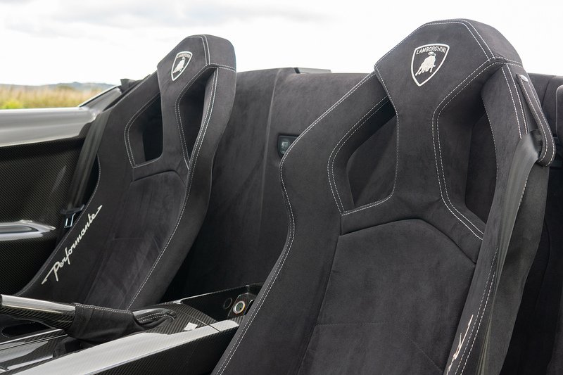 Lamborghini Gallardo Lp 570-4 Spyder Performante - U1739