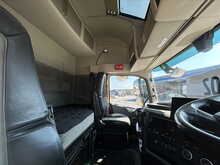 Volvo FH 460bhp 6x2 Globetrotter XL