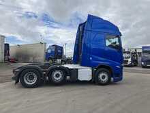 Volvo FH 460bhp 6x2 Globetrotter XL