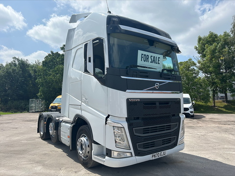 One Used Volvo FH13 460Bhp Globetrotter XL