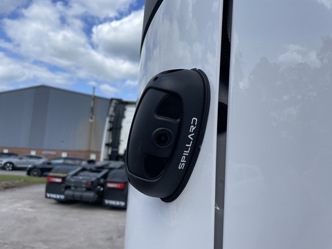 One Used Volvo FH 460Bhp 6x2 Globetrotter XL Tractor Unit