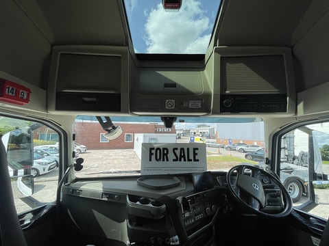 One Used Volvo FH 460Bhp 6x2 Globetrotter XL Tractor Unit