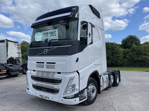 One Used Volvo FH 460Bhp 6x2 Globetrotter XL Tractor Unit