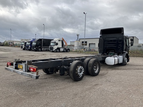 One Used Volvo FE 250bhp 6x2 rigid 0.0 2dr Curtain Side I-Shift Diesel