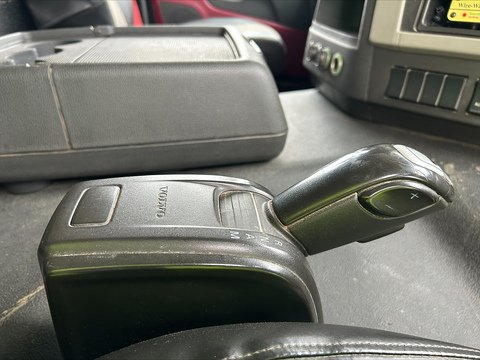 One Used Volvo FM 430bh 8x4 rigid 0.0 2dr Tipper I-Shift Diesel