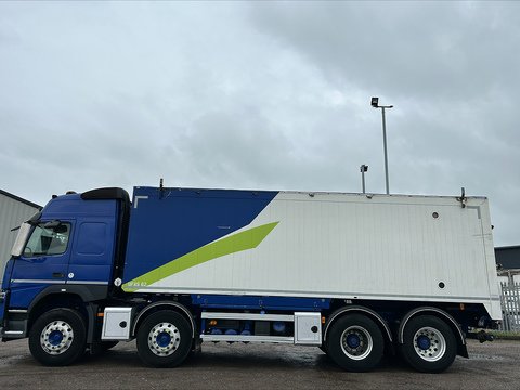 One Used Volvo FM 430bh 8x4 rigid 0.0 2dr Tipper I-Shift Diesel