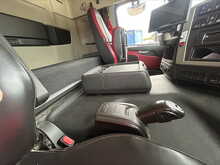 Volvo FM 450bhp 6x2 Globetrotter