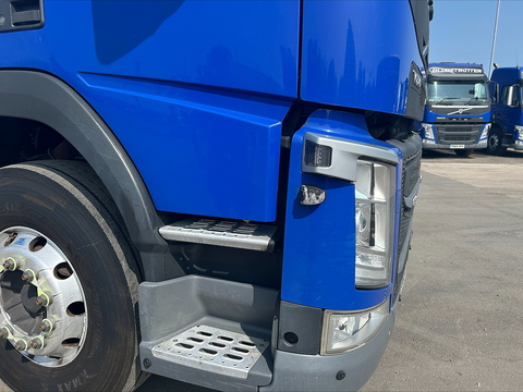 One Used Volvo FM 450bhp 6x2 Globetrotter Tractor Unit 11 2dr Tractor Unit I-Shift Diesel