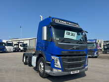 Volvo FM 450bhp 6x2 tractor