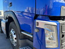 Volvo FM 450bhp 6x2 Globetrotter