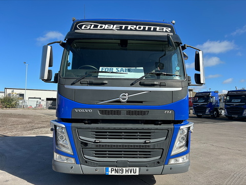 One Used Volvo FM 450bhp 6x2 Globetrotter Tractor Unit 11 2dr Tractor Unit I-Shift Diesel