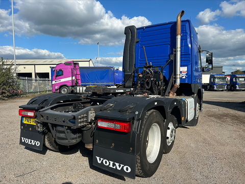 One Used Volvo FM 450bhp 6x2 Globetrotter Tractor Unit 11 2dr Tractor Unit I-Shift Diesel
