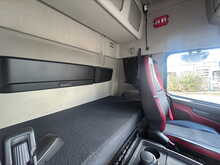 Volvo FM 450bhp 6x2 Globetrotter