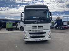 Volvo FH 460bhp 6x2 Globetrotter XL
