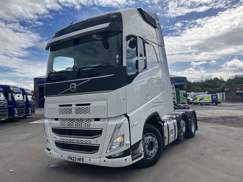One Used Volvo FH 460bhp 6x2 Globetrotter XL Tractor Unit