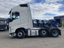 Volvo FH 460bhp 6x2 Globetrotter XL