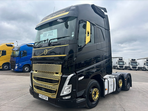 One Used Volvo FH 460bhp 6x2 Globetrotter XL Tractor Unit