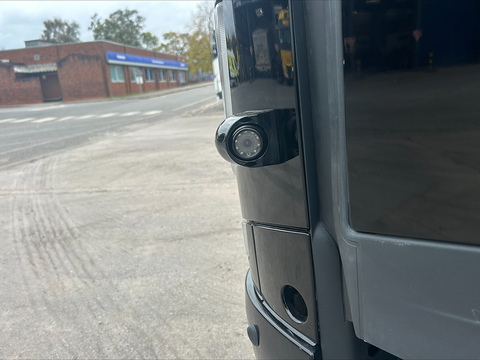 One Used Volvo FH 460bhp 6x2 Globetrotter XL Tractor Unit