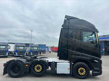 Volvo FH 460bhp 6x2 Globetrotter XL