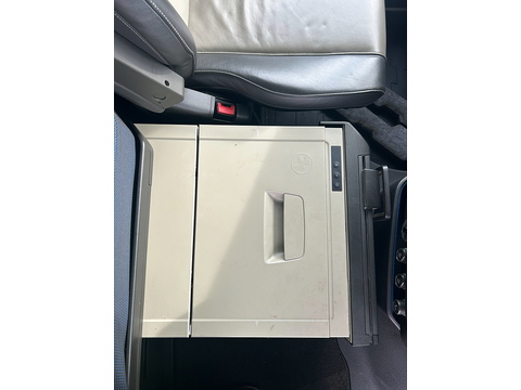 One Used Volvo FH 460Bhp 6x2 Globetrotter Tractor Unit