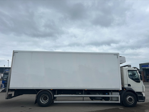 Volvo FL 4x2 250Bhp Fridge Box Van