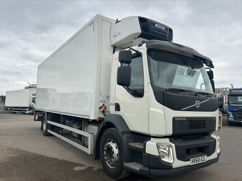 Volvo FL 4x2 250Bhp Fridge Box Van
