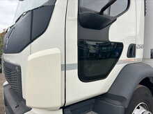 Volvo FL 4x2 250Bhp Fridge Box Van