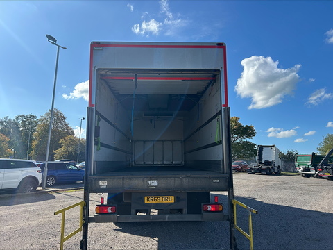 Volvo FL 4x2 250Bhp Fridge Box Van 0.0 2dr Box Van I-Sync Diesel