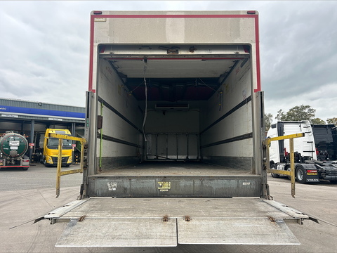 Volvo FL 4x2 250Bhp Fridge Box Van