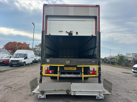 Volvo FL 4x2 250Bhp Fridge Box Van