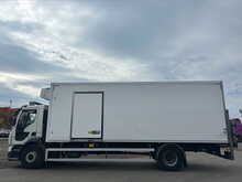 Volvo FL 4x2 250bhp Fridge Box Van