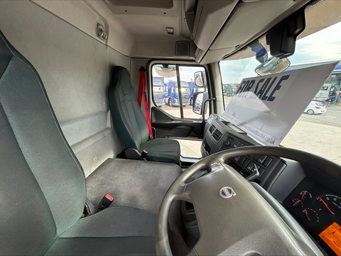 Volvo FL 4x2 250Bhp Fridge Box Van 8.0 2dr Box Van I-Sync Diesel