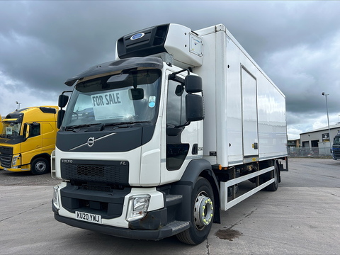 Volvo FL 4x2 250Bhp Fridge Box Van