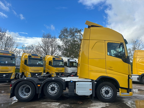 One Used Volvo FH 460bhp 6x2 Globetrotter XL tractor unit 12.8 2dr Tractor Unit I-Shift Diesel