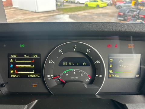 One Used Volvo FH 460bhp 6x2 Globetrotter XL tractor unit 12.8 2dr Tractor Unit I-Shift Diesel