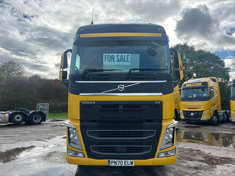 One Used Volvo FH 460bhp 6x2 Globetrotter XL tractor unit 12.8 2dr Tractor Unit I-Shift Diesel