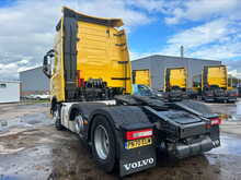 Volvo FH 460bhp 6x2 Globetrotter XL