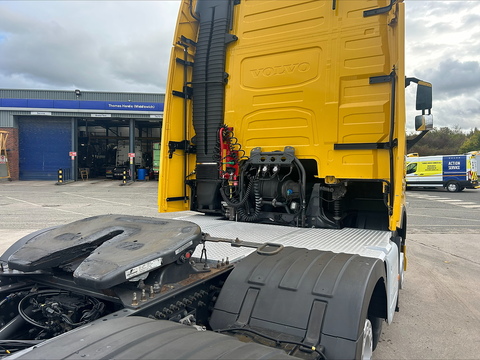 One Used Volvo FH 460bhp 6x2 Globetrotter XL tractor unit 12.8 2dr Tractor Unit I-Shift Diesel