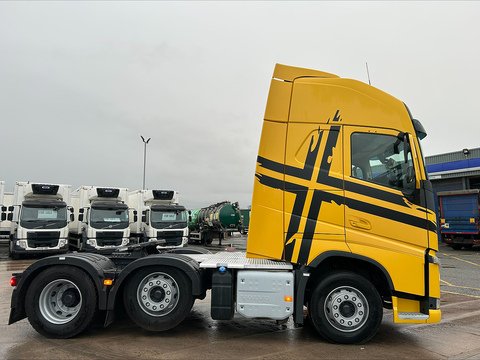 One Used Volvo FH 460bhp 6x2 Globetrotter XL tractor unit 12.8 2dr Tractor Unit I-Shift Diesel