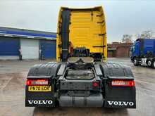 Volvo FH 460bhp 6x2 Globetrotter XL
