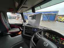 Volvo FM 330bhp 6x2 Globetrotter