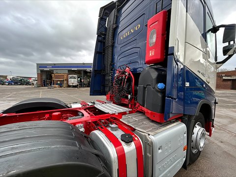 One Used Volvo FH 460bhp 6x2 Globetrotter tractor unit 12.8 2dr Tractor Unit I-Shift Diesel