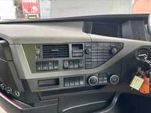 Volvo FH 460bhp 6x2 Globetrotter