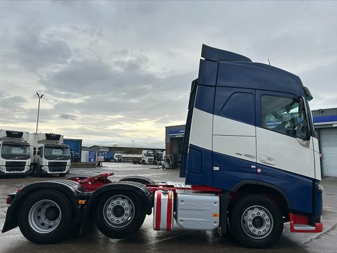 One Used Volvo FH 460bhp 6x2 Globetrotter tractor unit 12.8 2dr Tractor Unit I-Shift Diesel