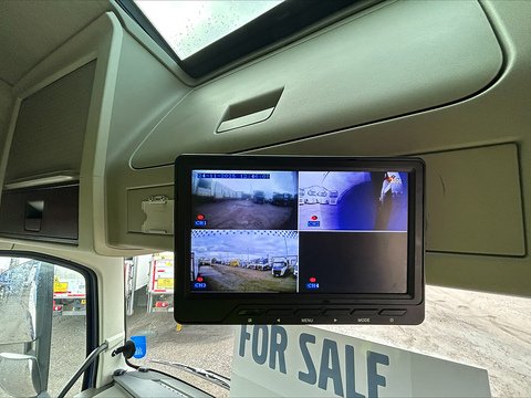 One Used Volvo FH 460bhp 6x2 Globetrotter tractor unit 12.8 2dr Tractor Unit I-Shift Diesel