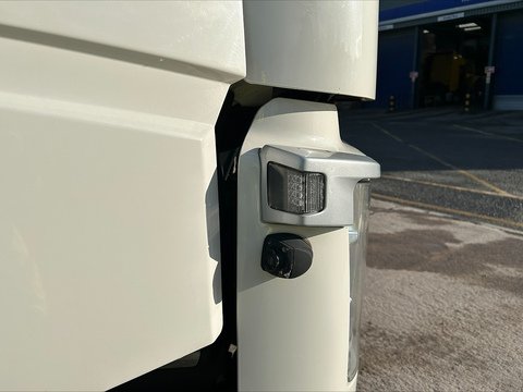 One Used Volvo FM 460bhp 4x2 Globetrotter XL tractor unit 11 2dr Tractor Unit I-Shift Diesel